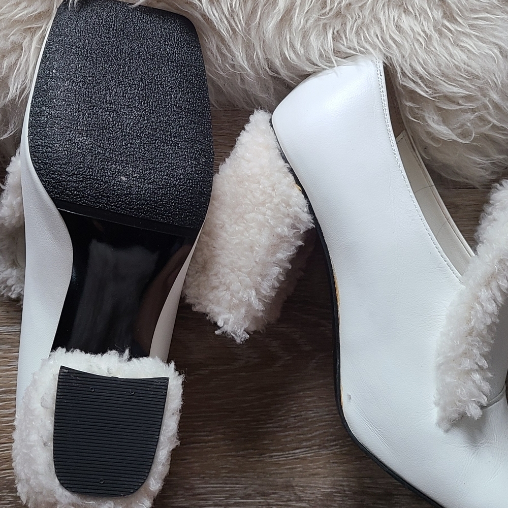 Shearling Heels Pumps - Picture 9 of 10